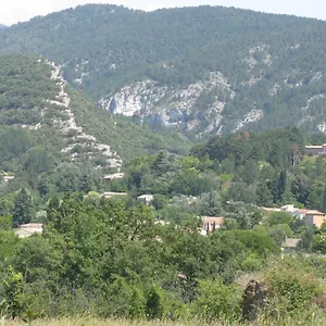  Hébergement de vacances Maison L'acanaud